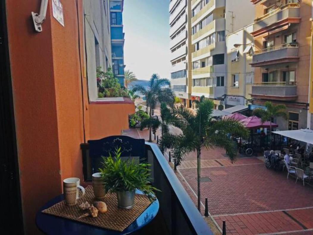 Nuevo Apartamento En Playa De Las Canteras Лас Палмас де Гран Канария Екстериор снимка